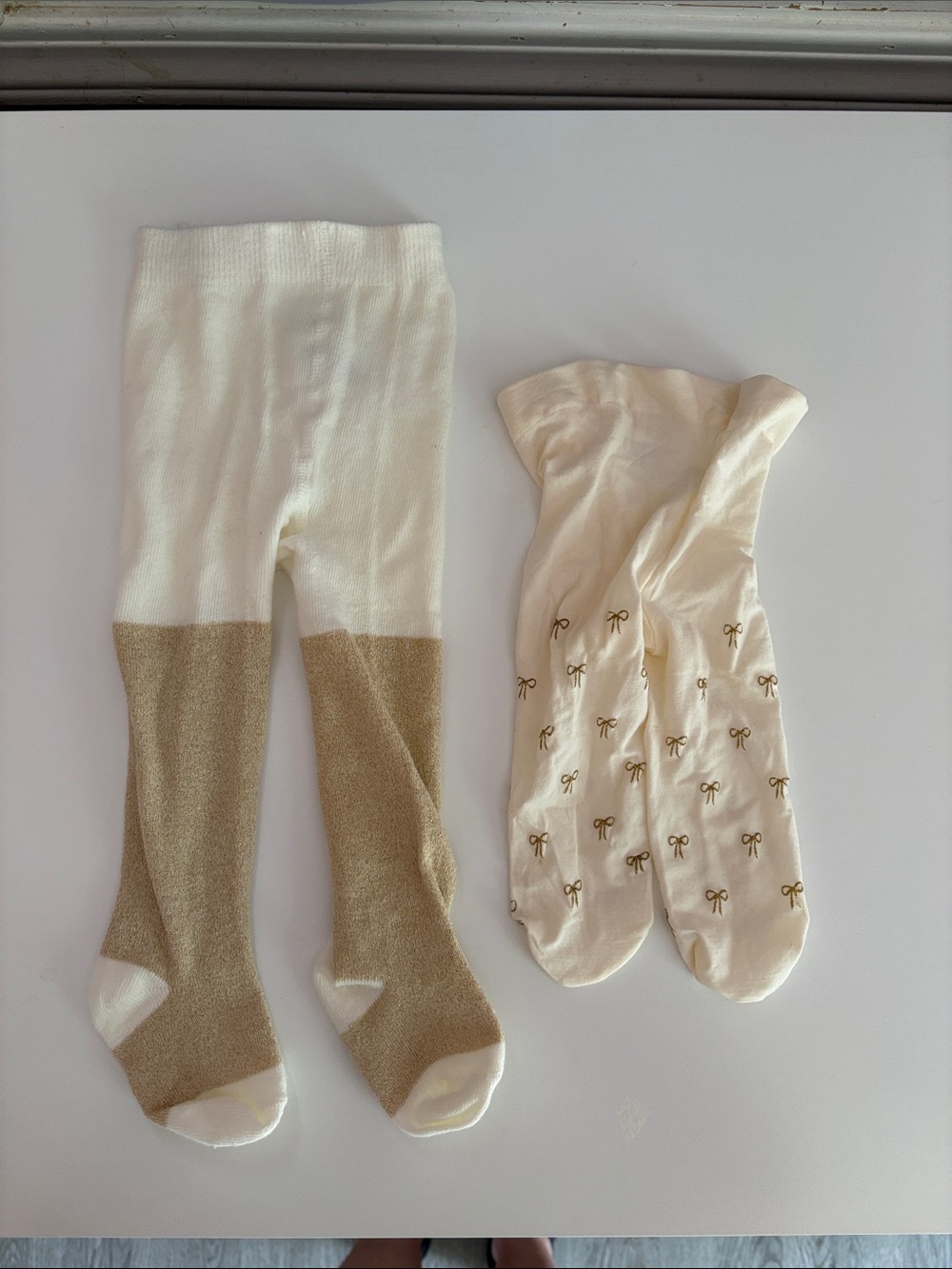 The Children's Place Cream and Gold Tights Set